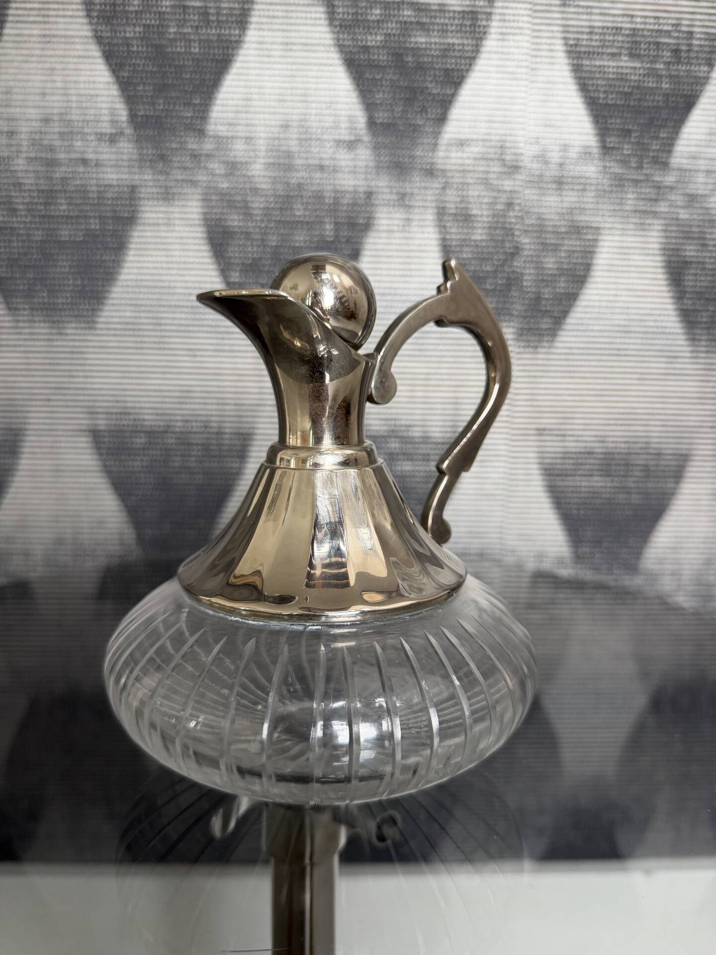 Small vintage carafe / jug in crystal and silver-plated metal – Style L