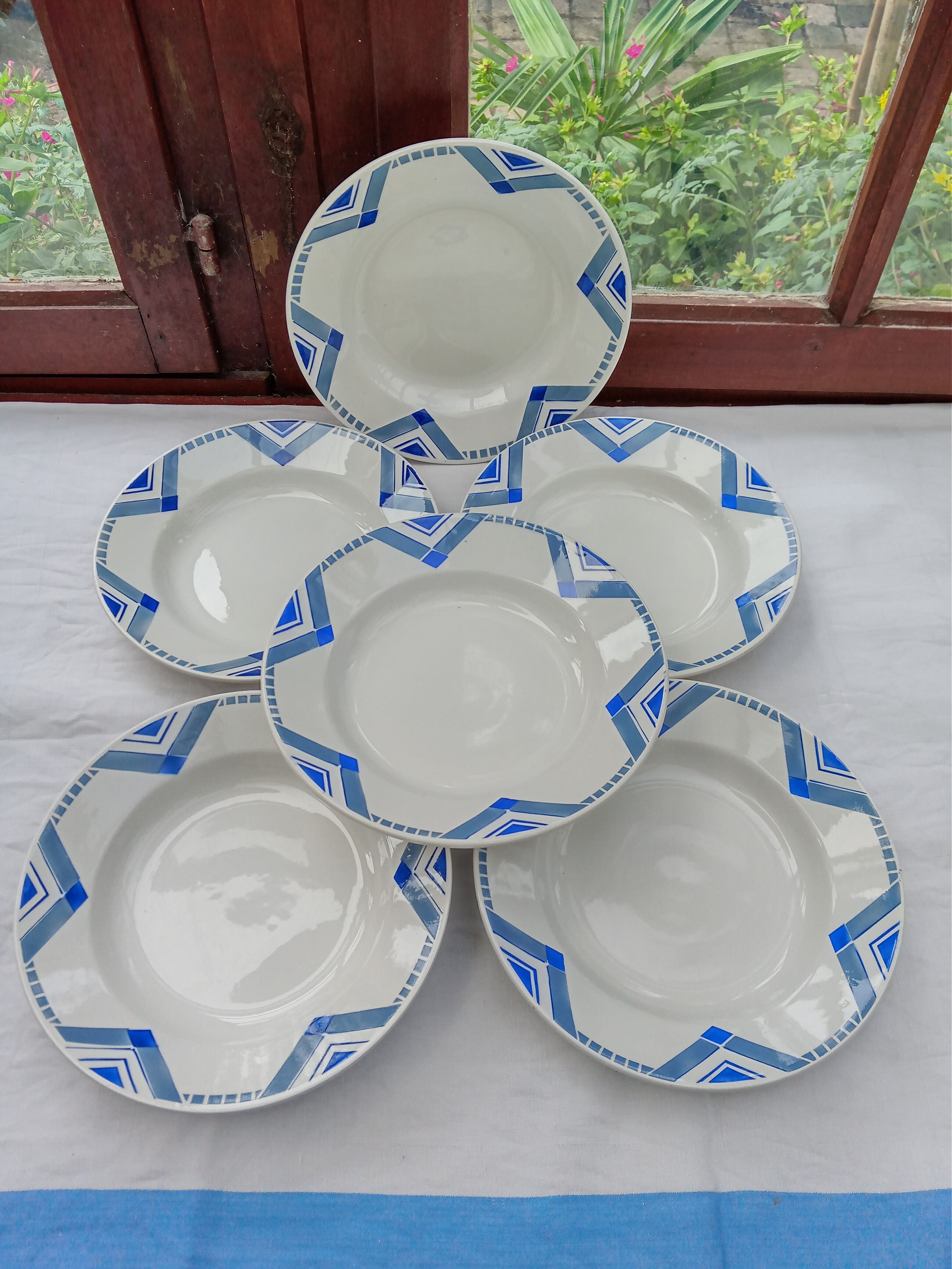 6 hollow plates Terre de Fer, Moulin des loups