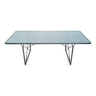 Moment Table by Niels Rangelgaard