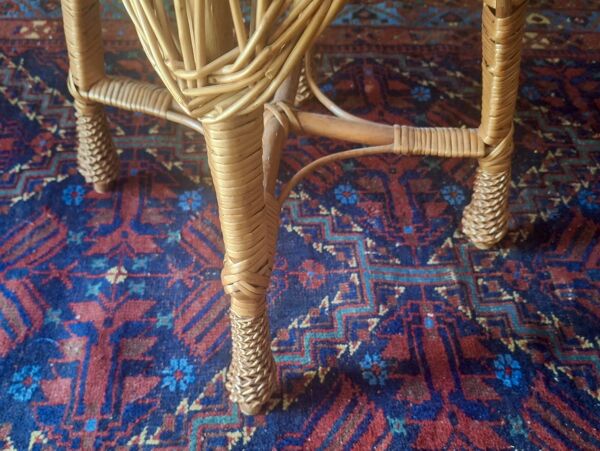 Table à vin ou table basse circulaire en bambou et faux marbre, années 1960