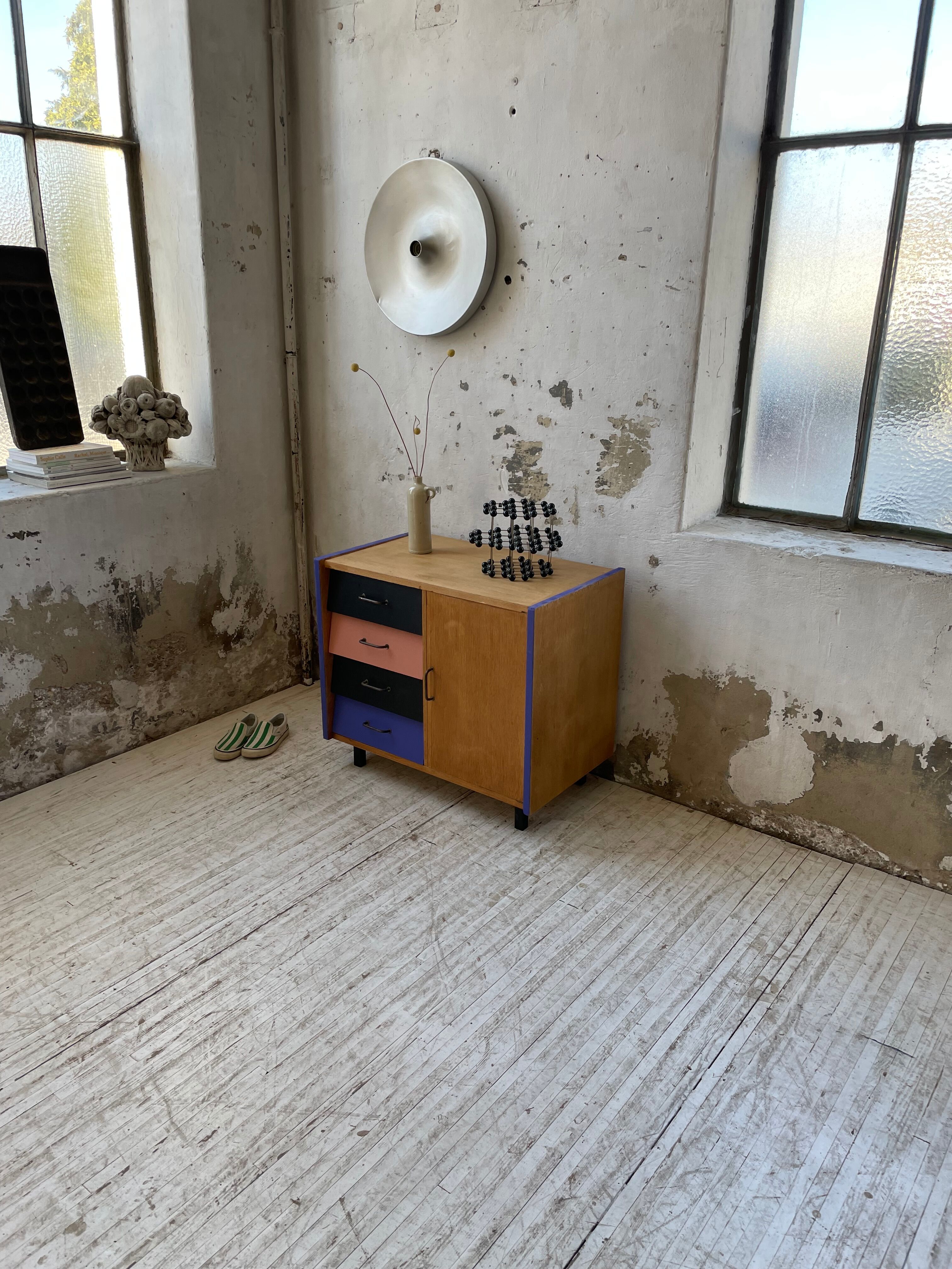 Meuble commode colorée années 60