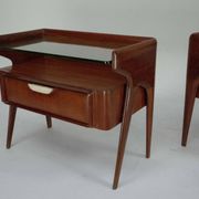 Paire de tables de chevet italiennes Mid-Century Modern, années 1950.