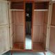 Armoire pieds compas