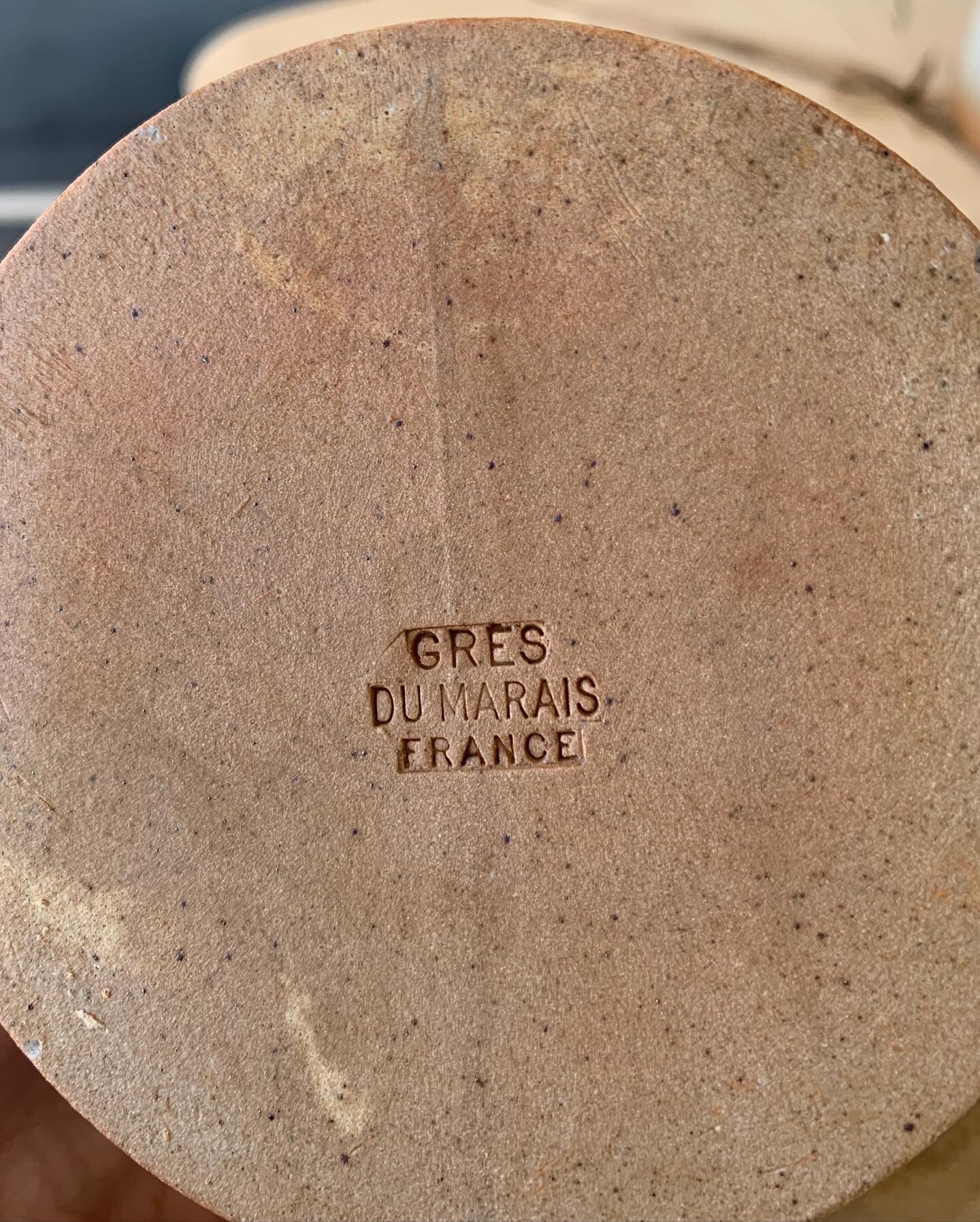 Mug cup in marsh sandstone