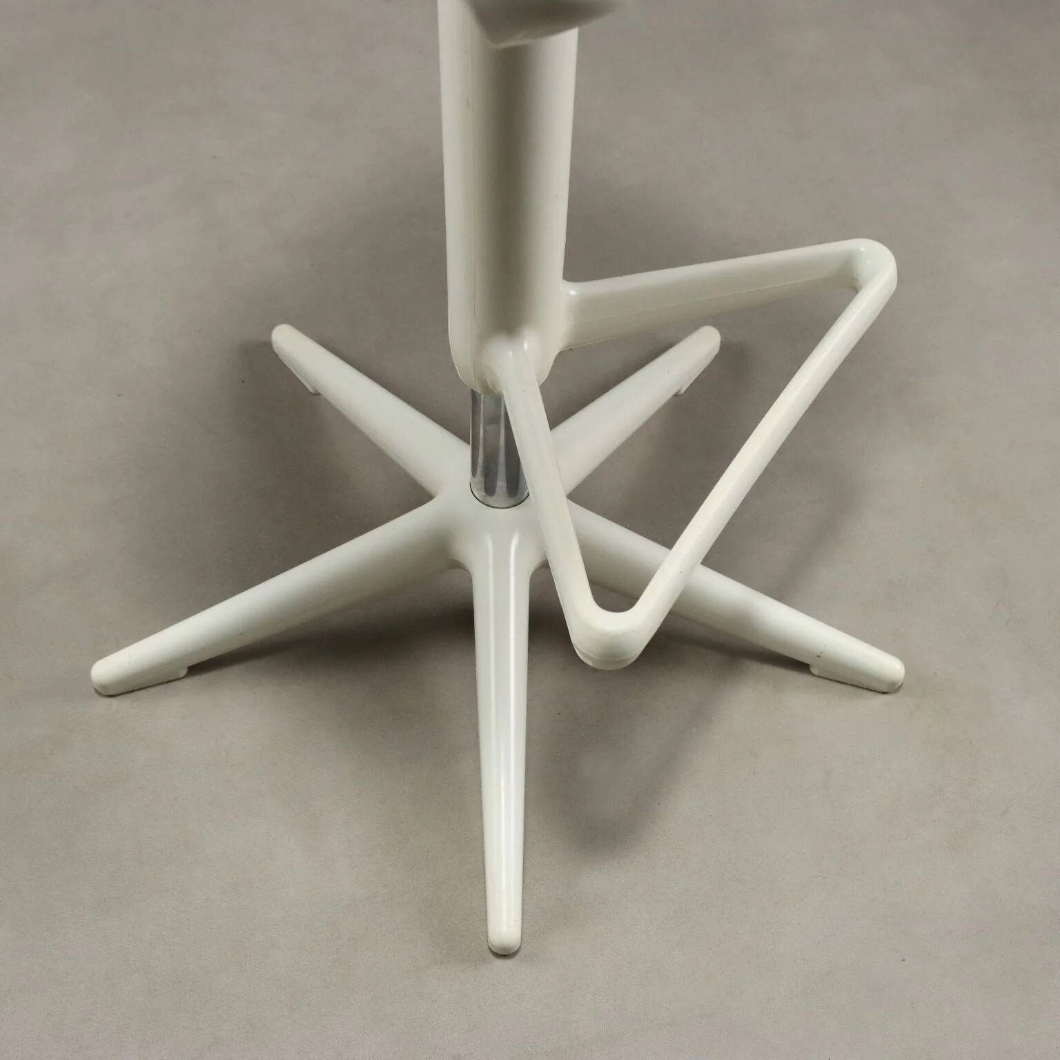 Kartell Spoon stool, vintage design, Antonio Citterio, 2000s