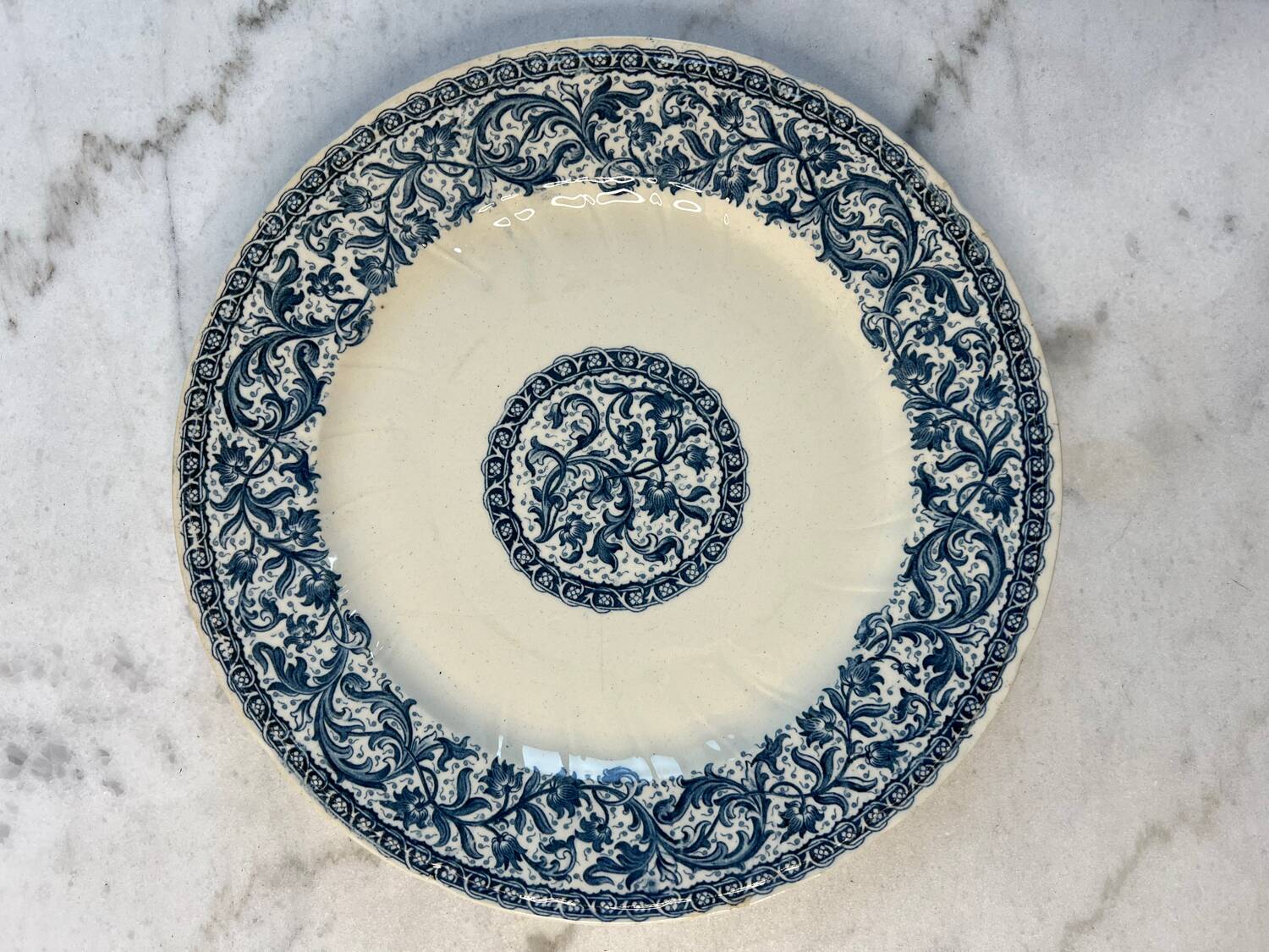 6 Gien Garland plates
