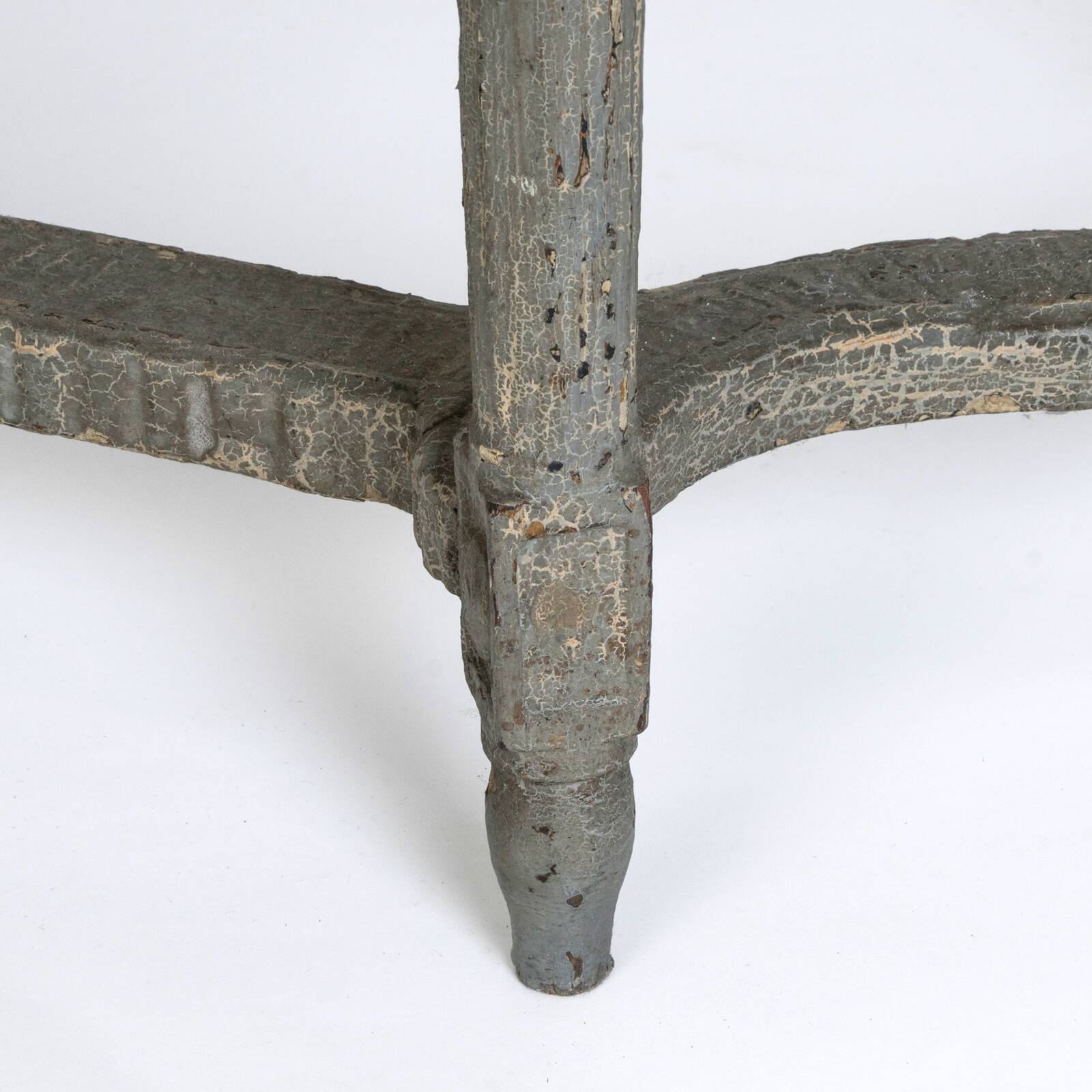 Petite console française du 18ème siècle avec dessus en marbre gris