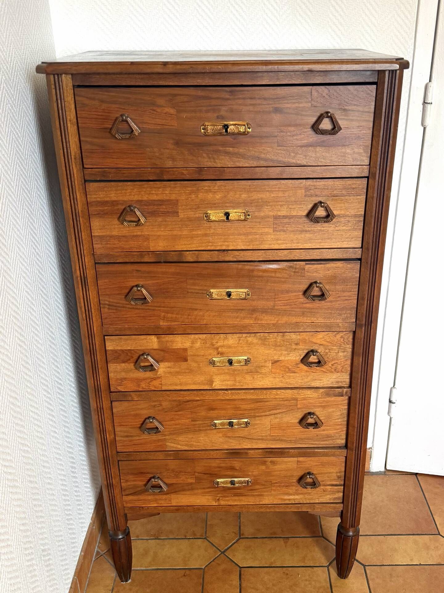Chiffonnier Art déco à six tiroirs en bois vers 1930