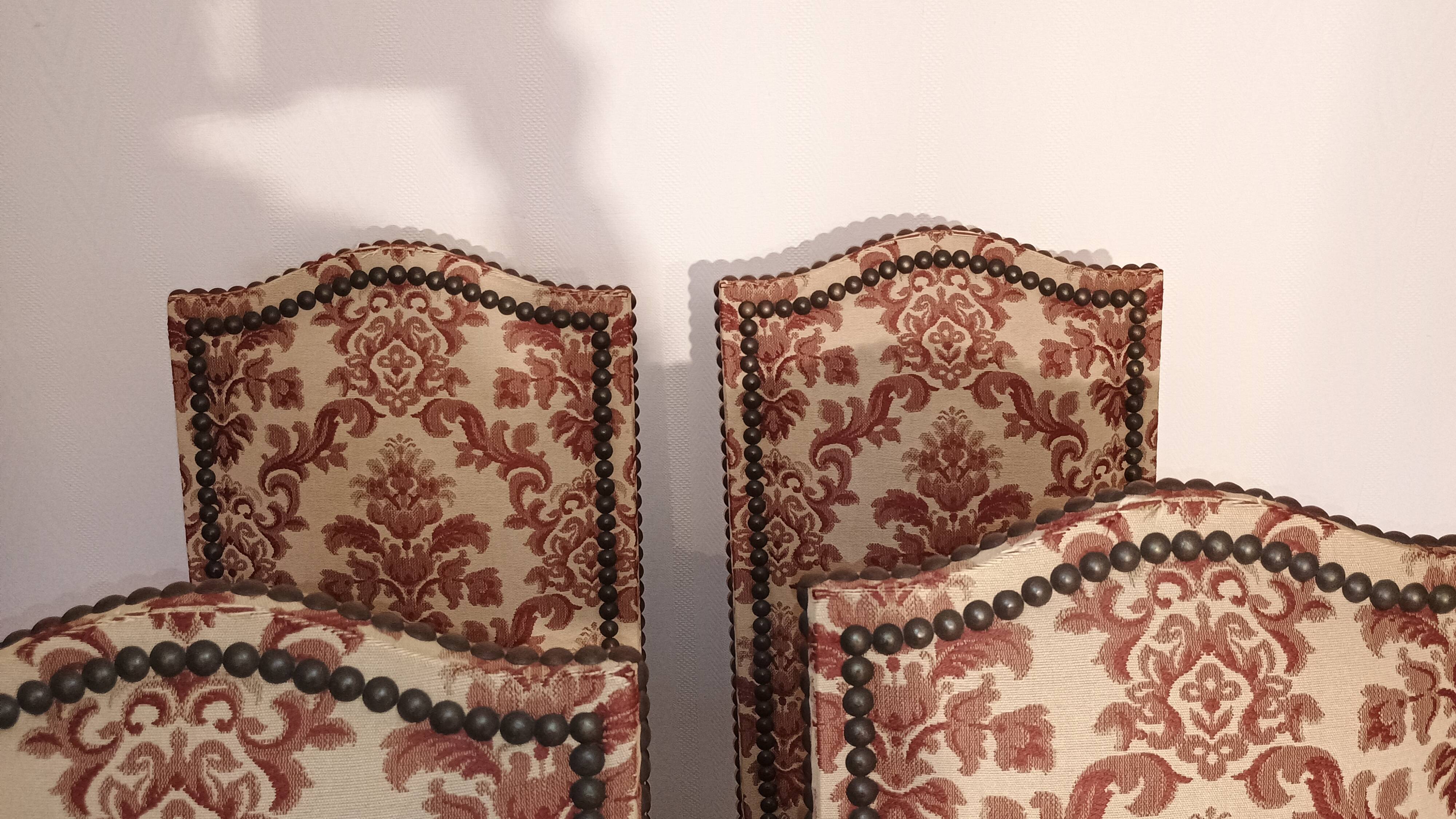 2 Louis XIII armchairs and 4 chairs