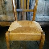 Low ash straw chair