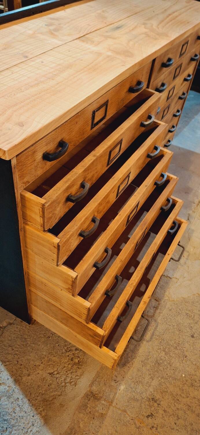 Craft cabinet with drawers