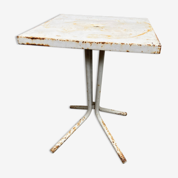 Table / Guéridon de jardin en fer forgé blanc | Selency