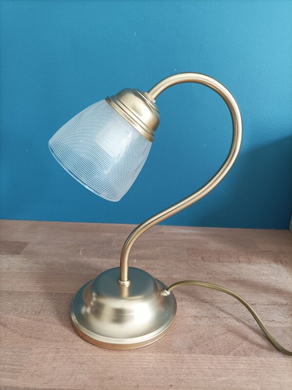 Bedside lamp in glass chiseled and metal