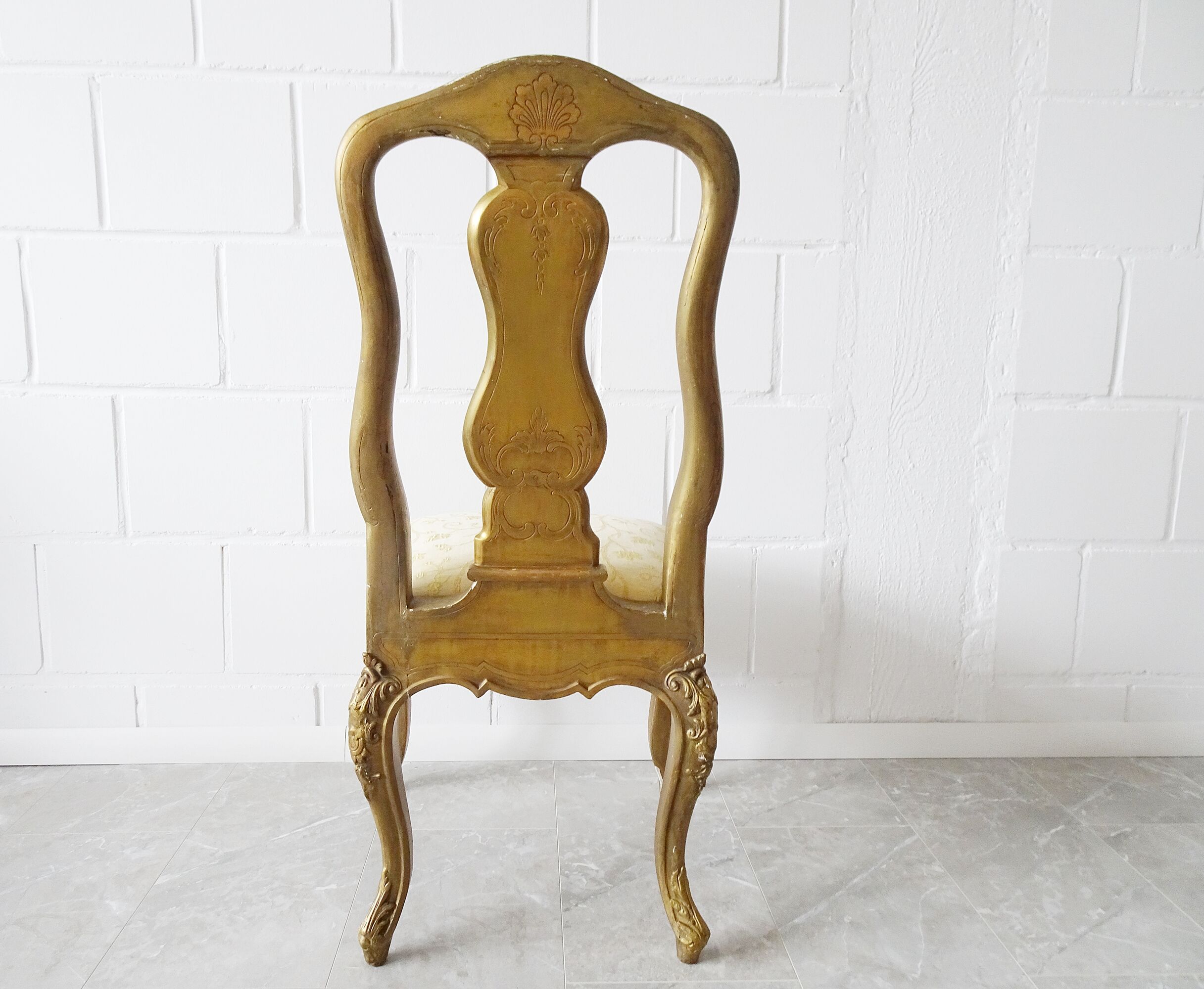 Golden baroque chair, gold-plated wooden chair louis xiv.