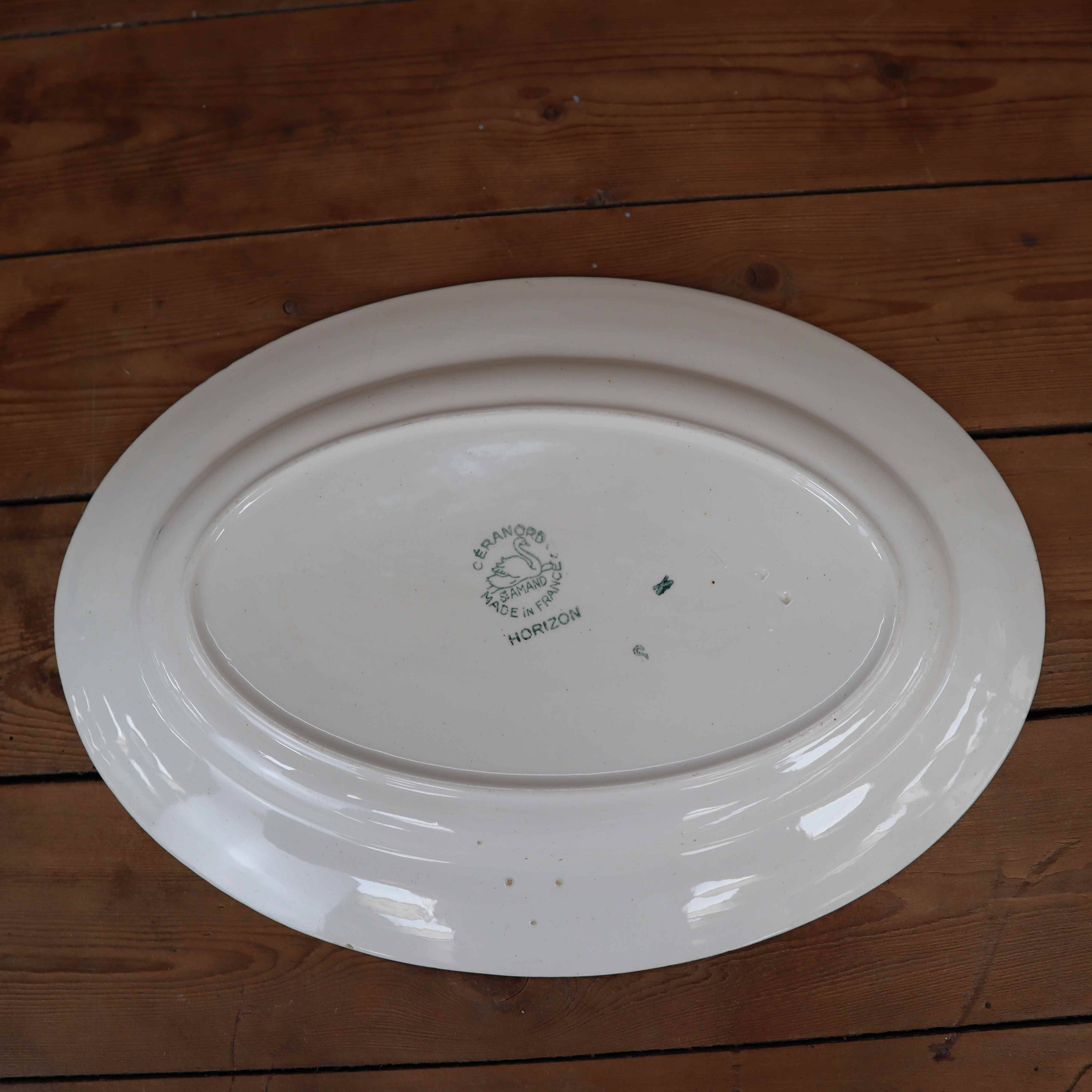 Old oval earthenware dish "Horizon" St Amand
