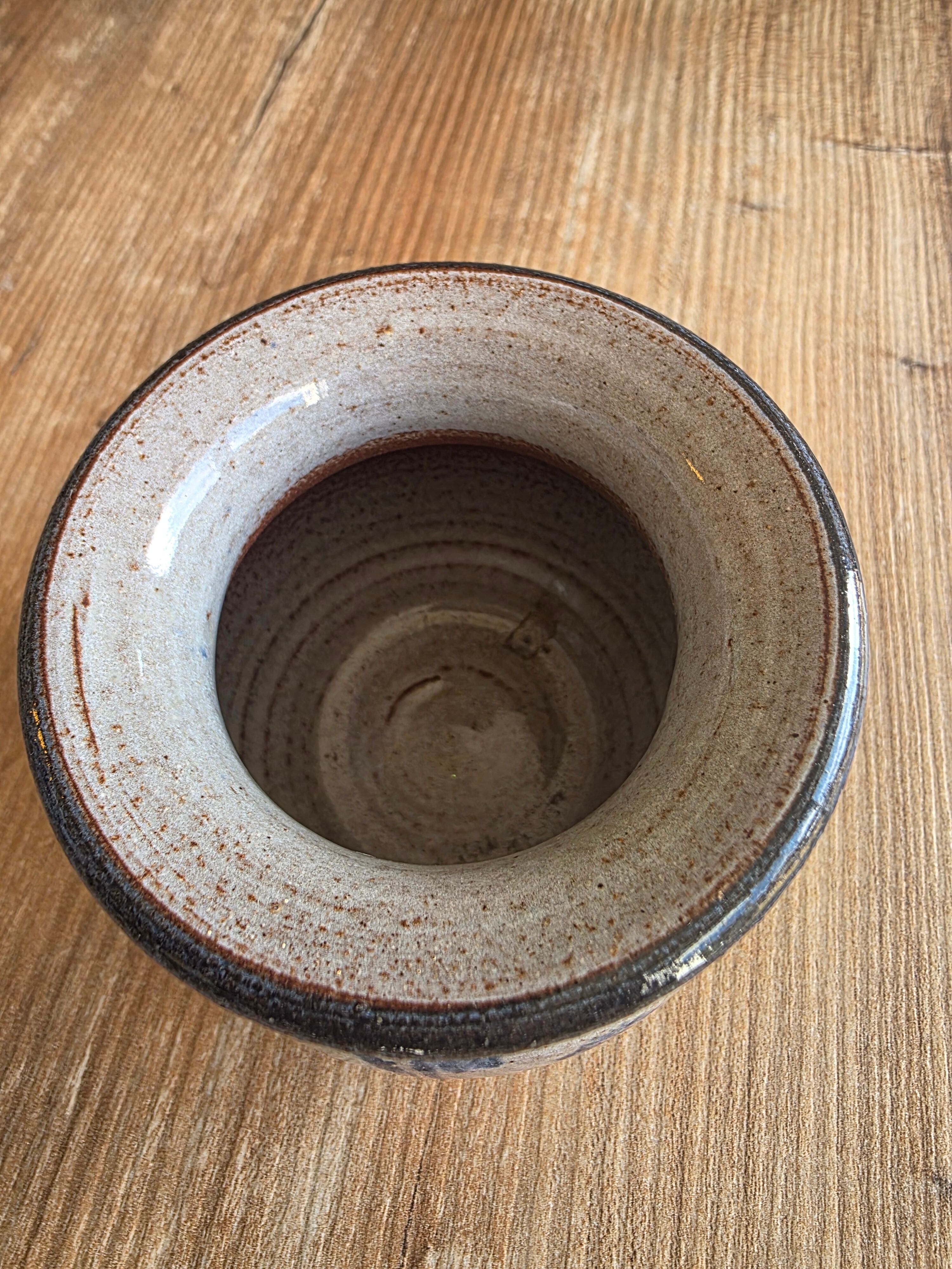 Charming little vintage ceramic vase from Atelier Le Chêne.