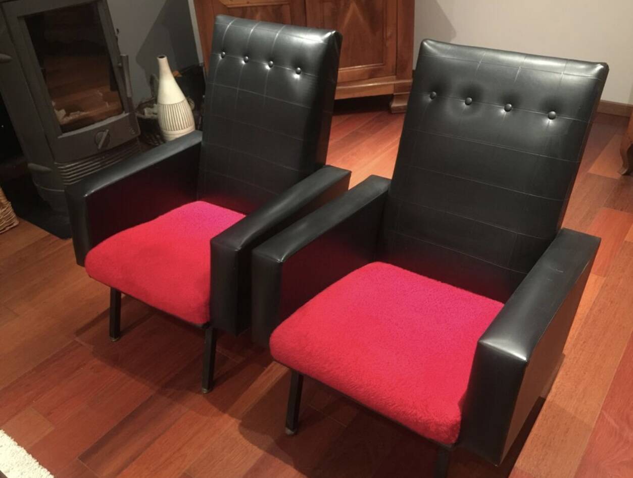 Pair of vintage armchairs in skai and fur