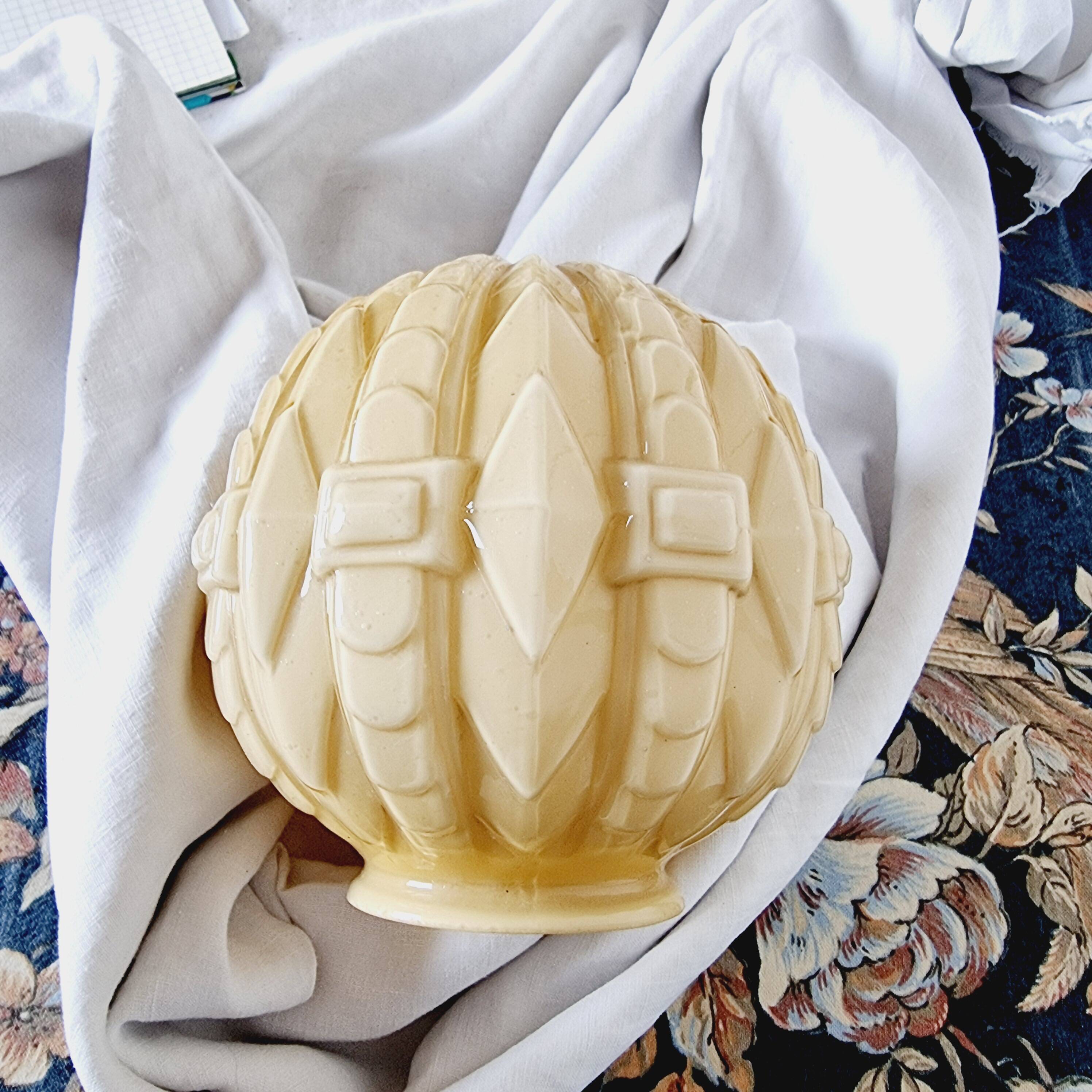 Glass lampshade for authentic Art Deco lamp from the 30s-40s