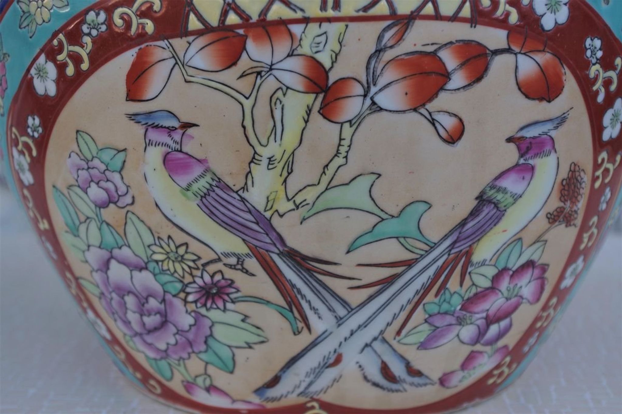 Hand-painted Chinese vase with gilded decorations, 1950