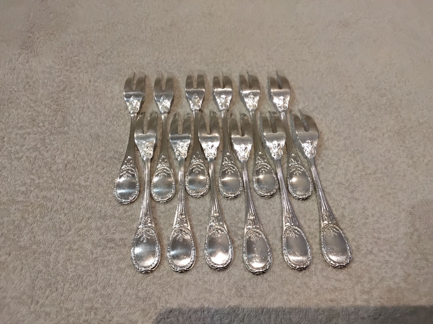 12 silver-plated cake forks with 2 prongs by Christofle Trianon LXVI