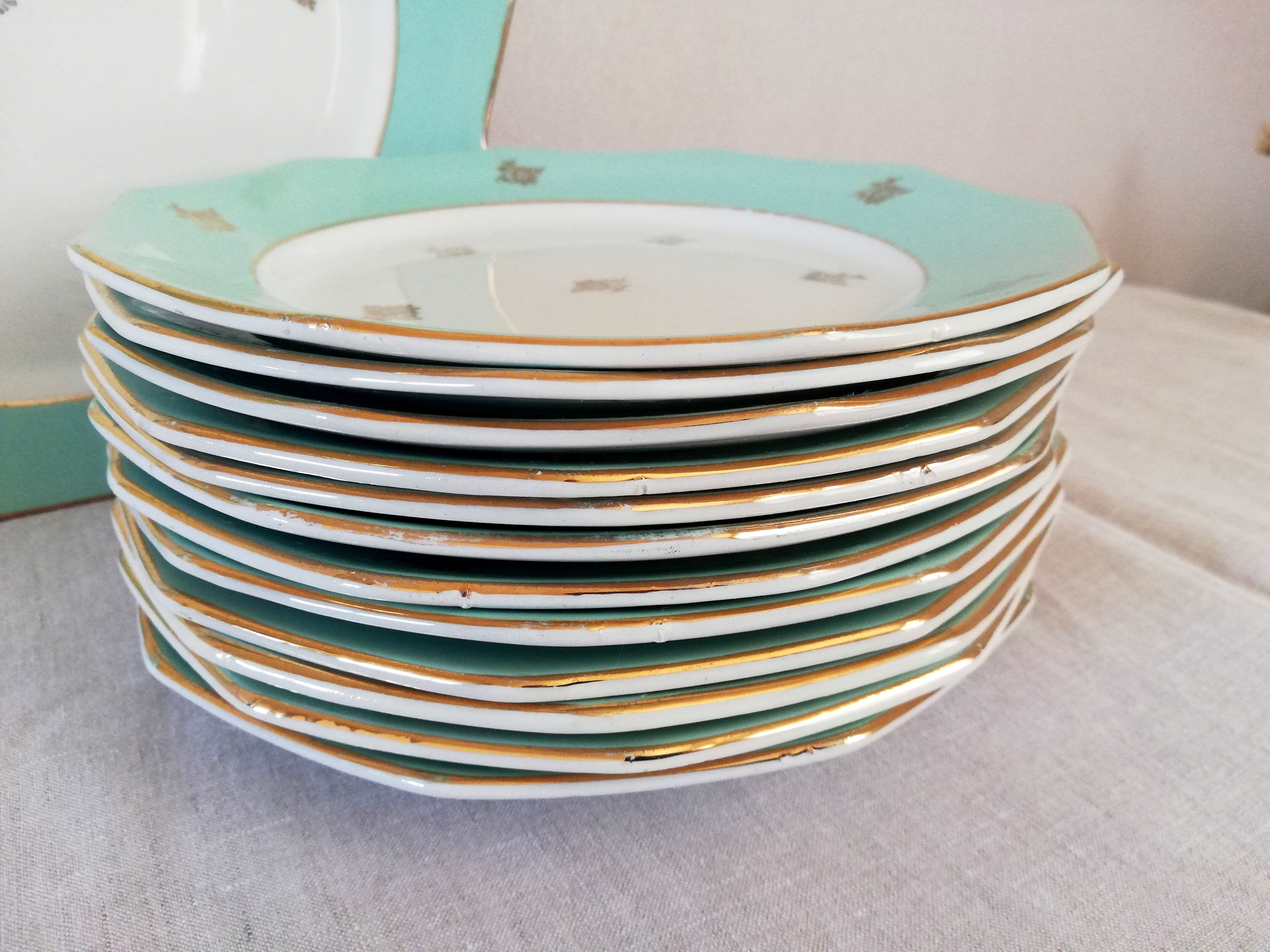 Wolf Mill dessert service