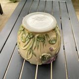 Pot cover Earthenware .decorations flowers