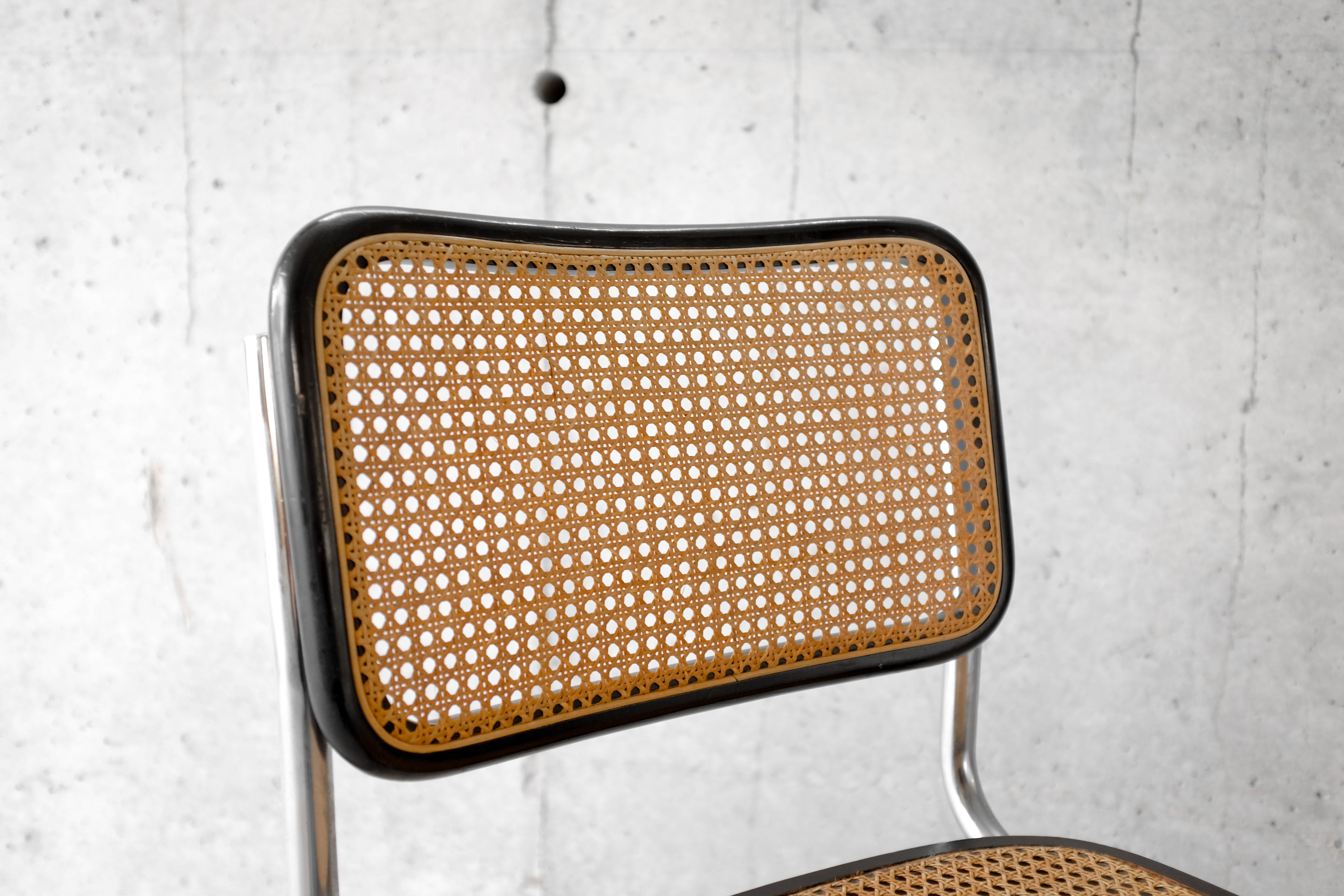 Cesca chair b32 black by Marcel Breuer