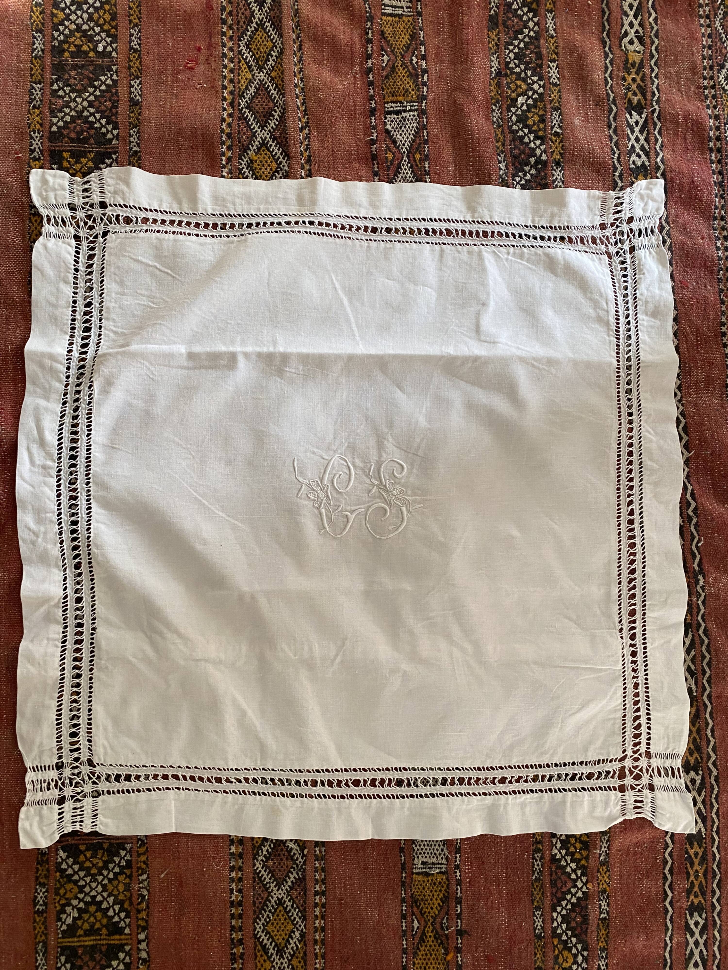 White cotton pillowcase with CS monogram