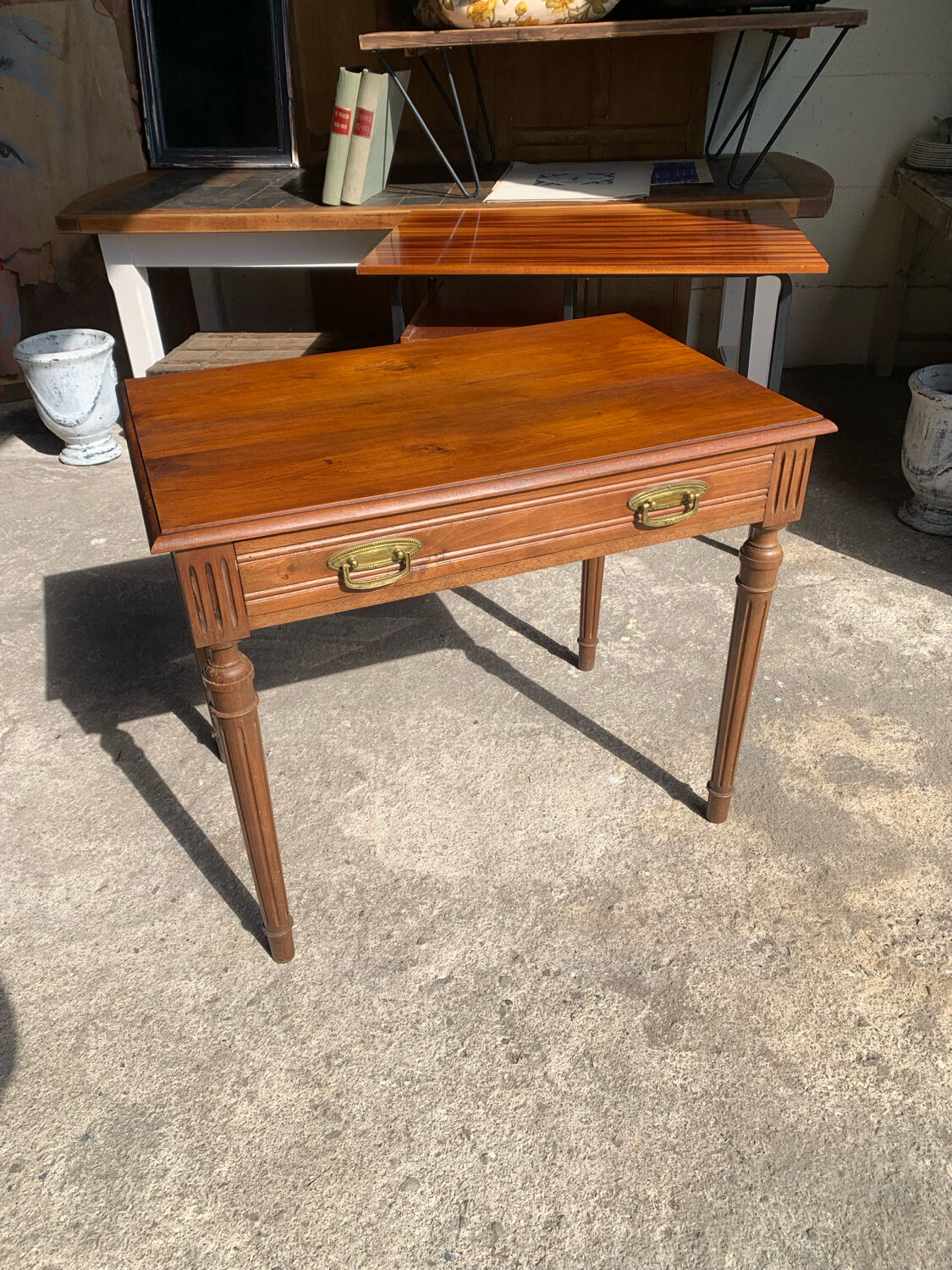 Bureau parisien de style Louis XVI