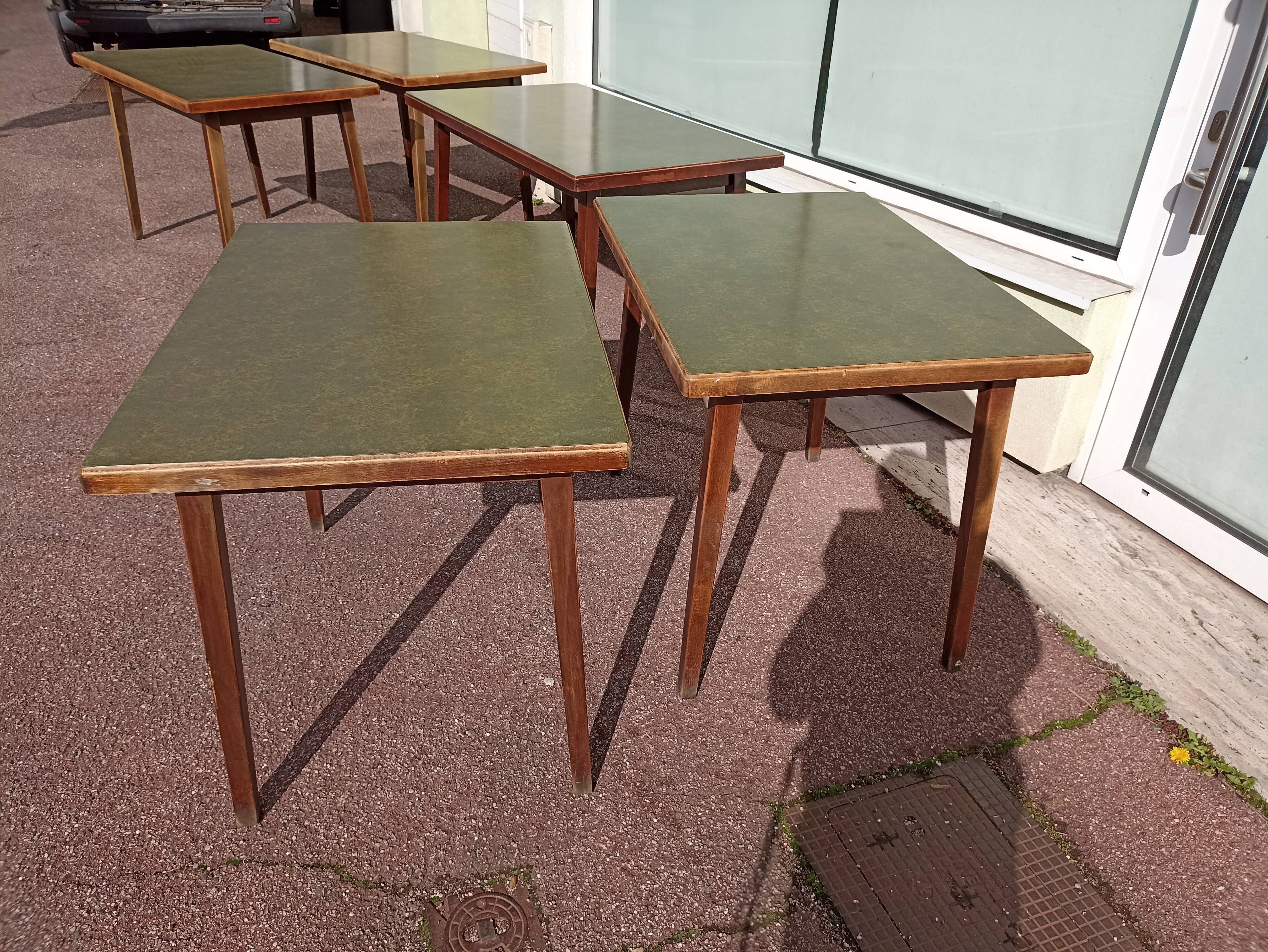 Set of 5 wooden and Formica bistro table
