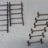 17 Christofle silver-plated knife rests in the Atonium model.