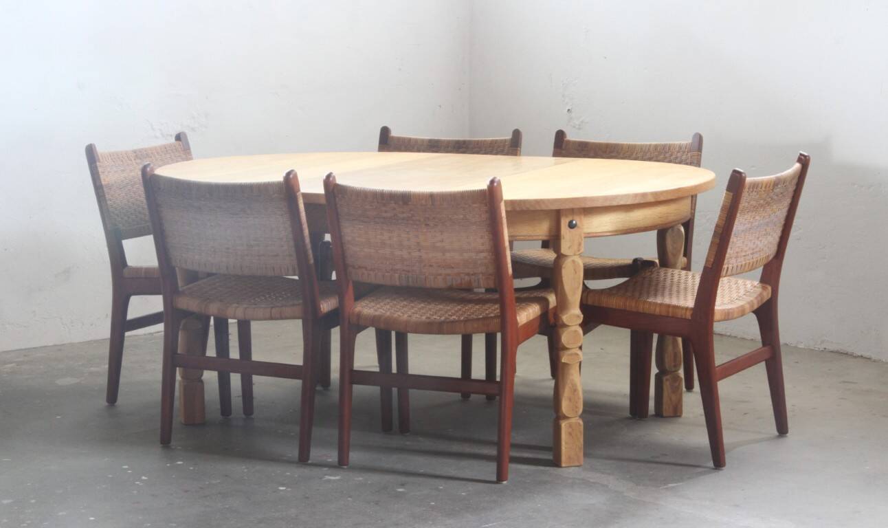 Hans J. Wegner dining chairs in teak model CH-31 by Carl Hansen & Søn