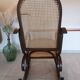 Rocking-chair en bois courbé