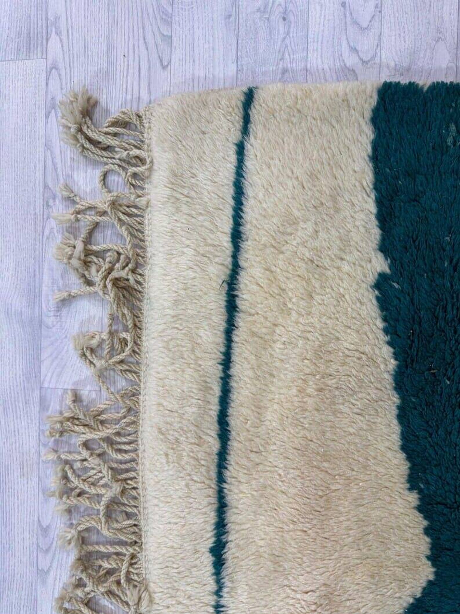 Tapis en laine fait main traditionnelle taille 100 x 200 cm