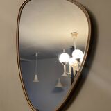 Asymmetrical free-form mirror from the 60s-70s
