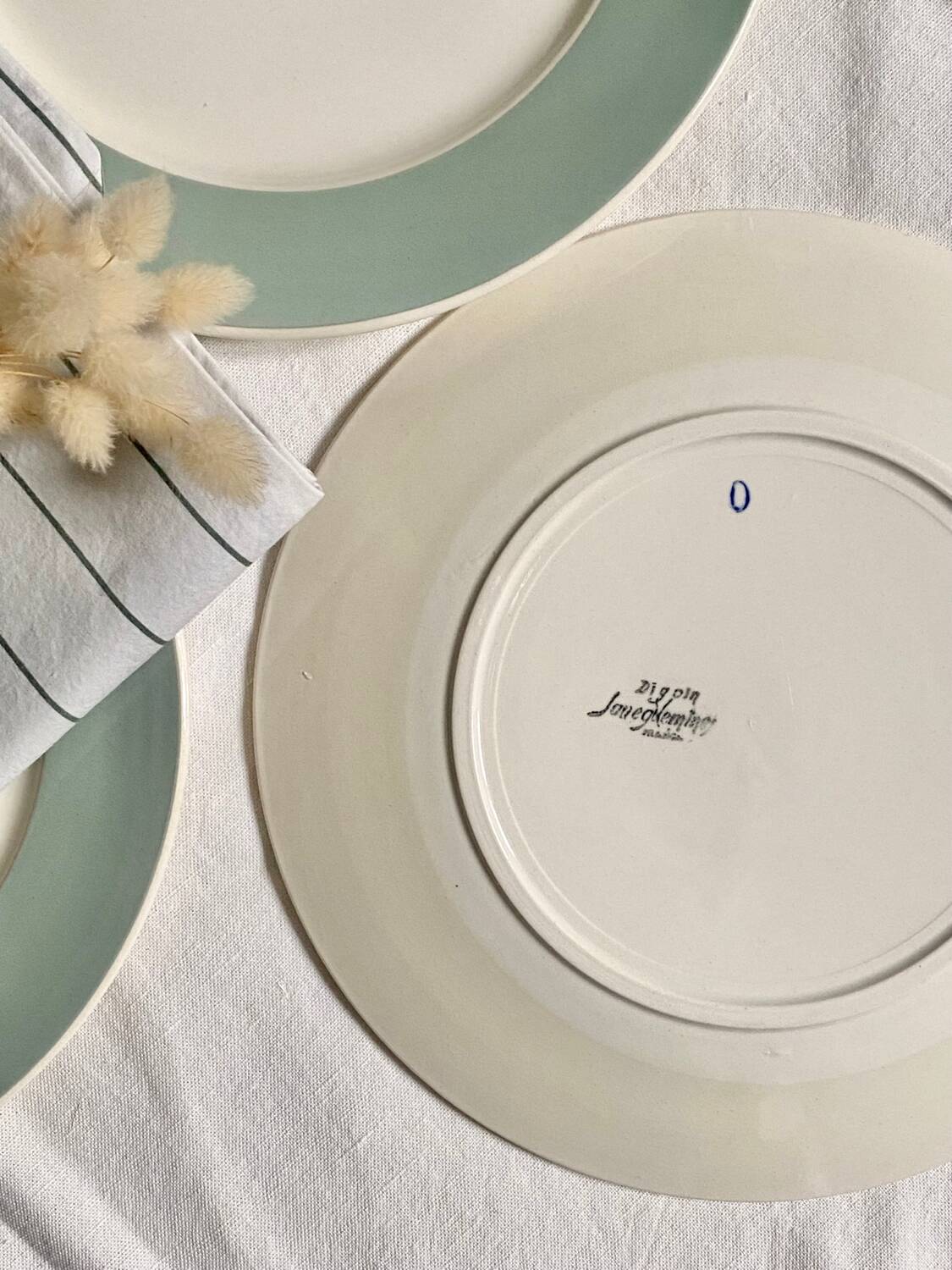 Dessert plates