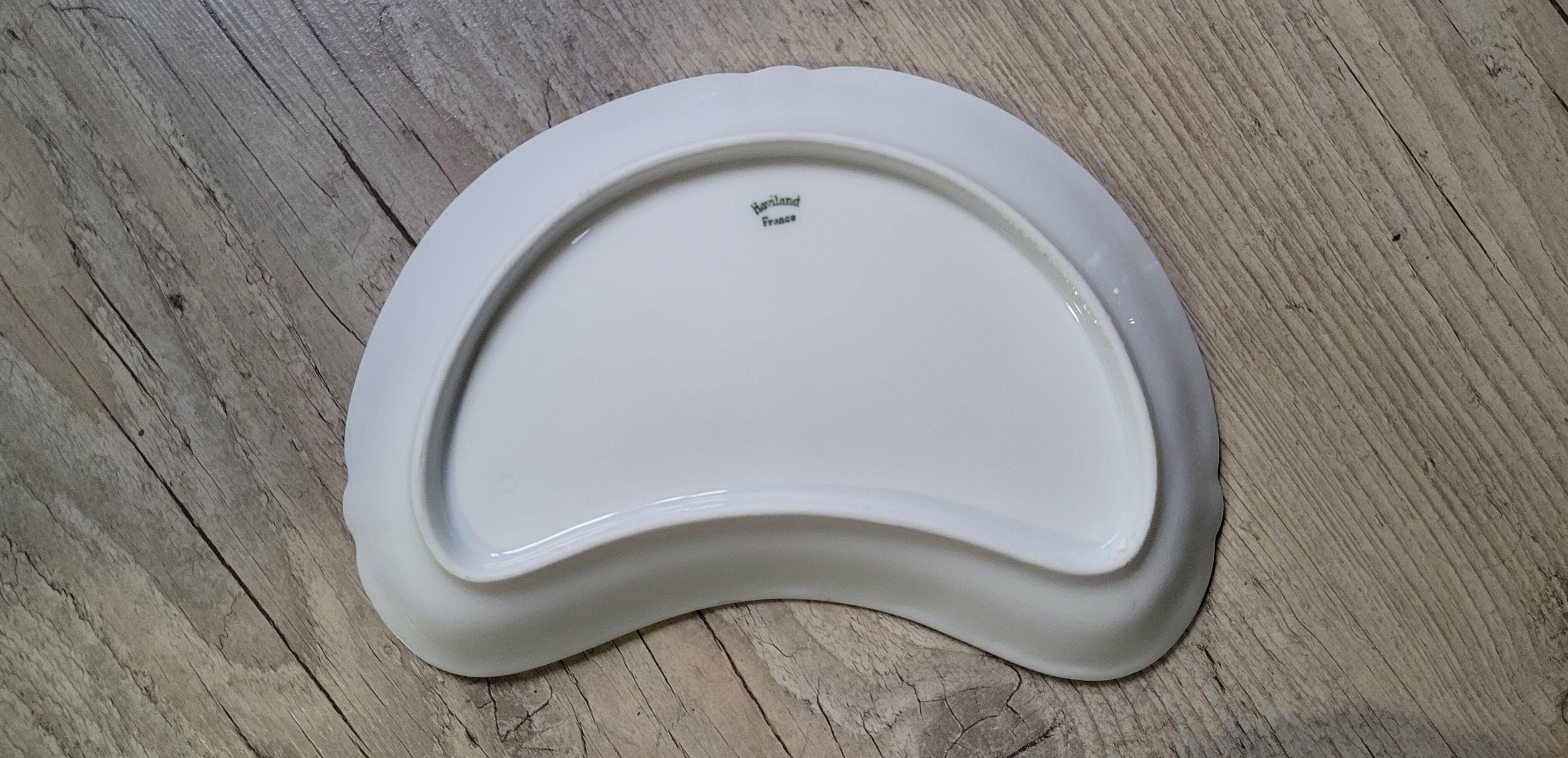 Limoges porcelain serving dish signed Haviland