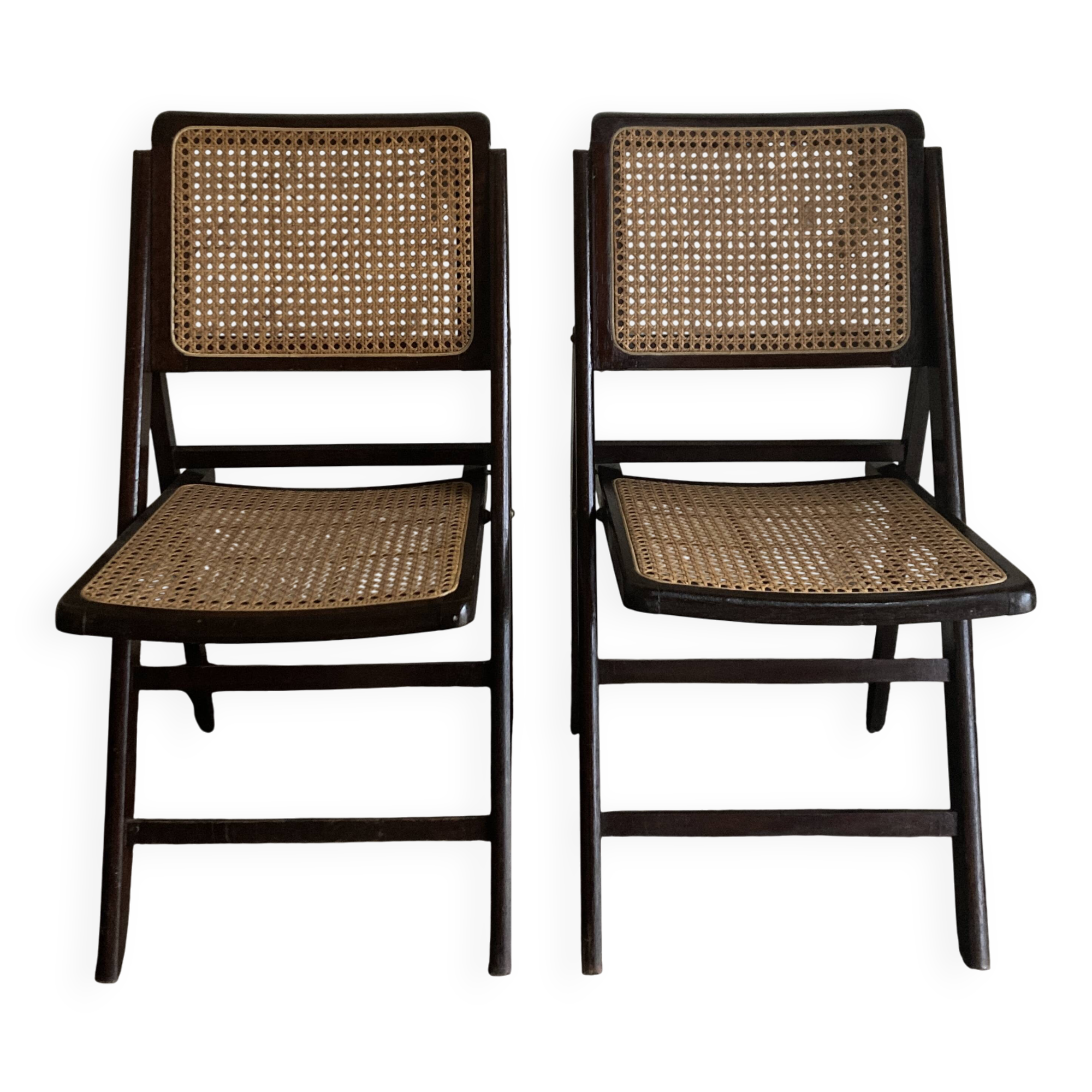 Paire de chaises pliantes cannées 1960