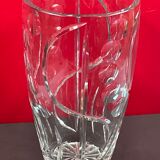 Vase vintage geometric pattern