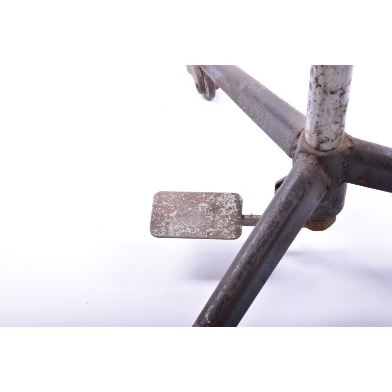 Vintage film studio spot on stand