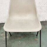 Lot de 4 chaises Robin Day Polyprop