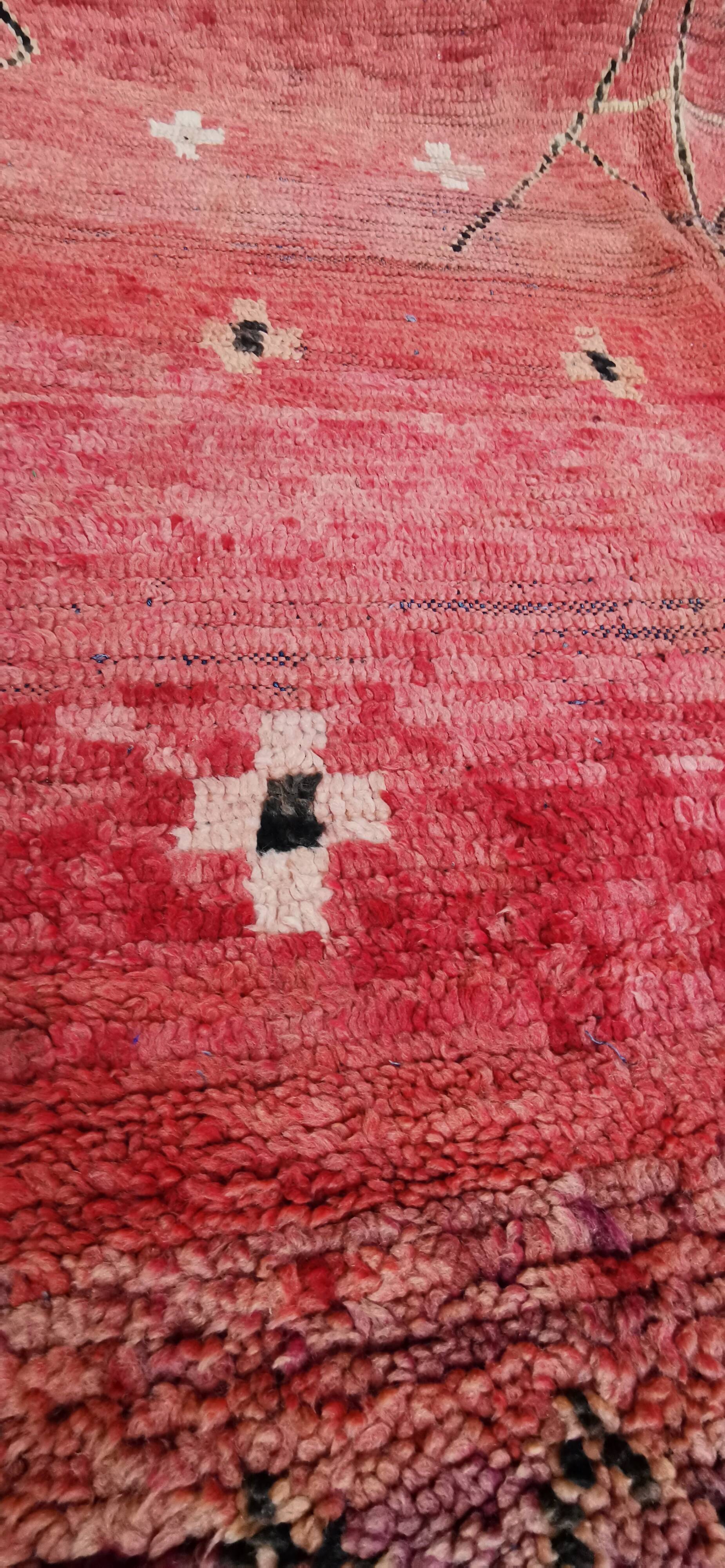 Vintage Berber carpet boujaad 200/390