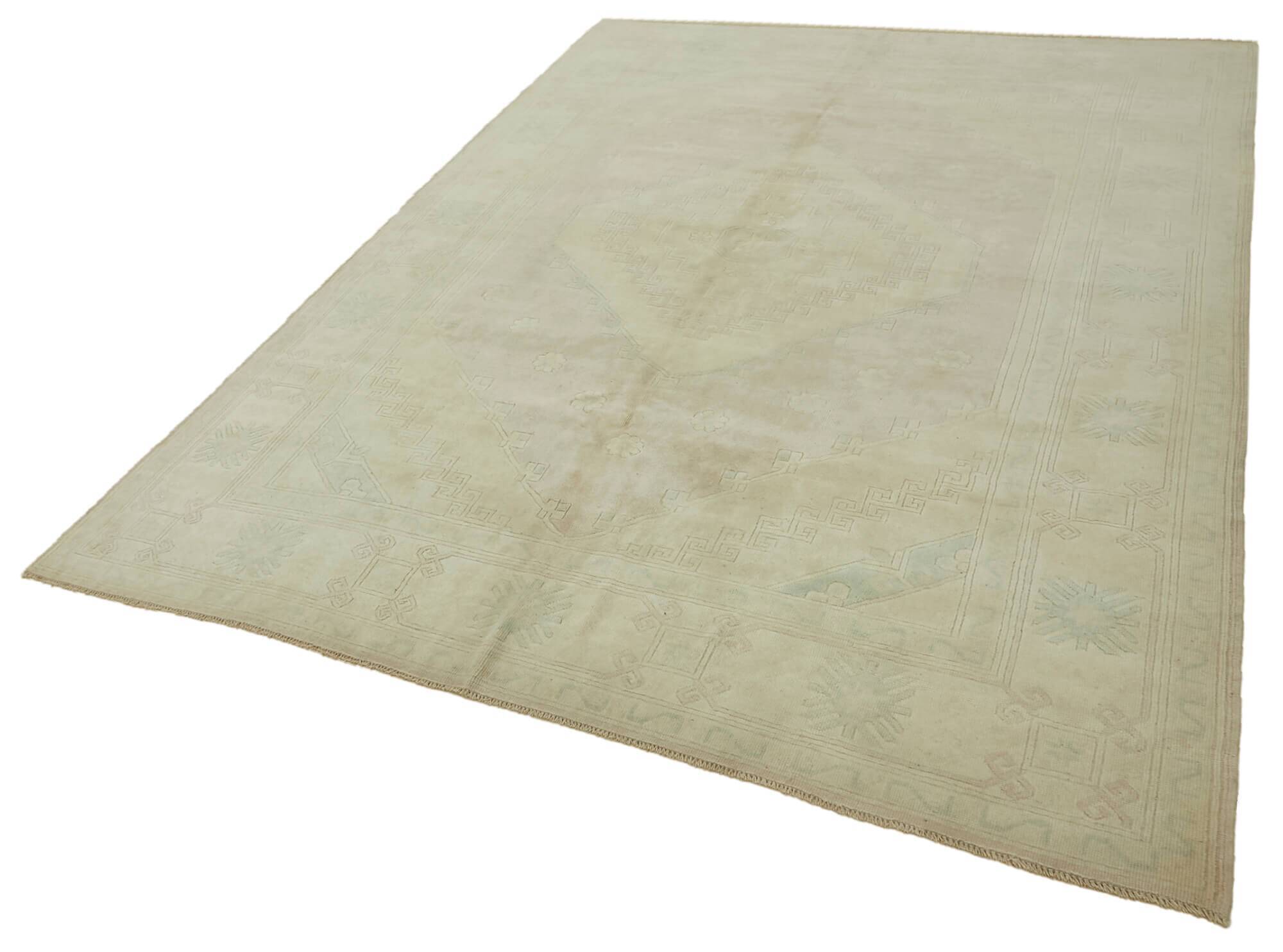 Turkish Vintage Anatolian Rug 218 cm x 294 cm