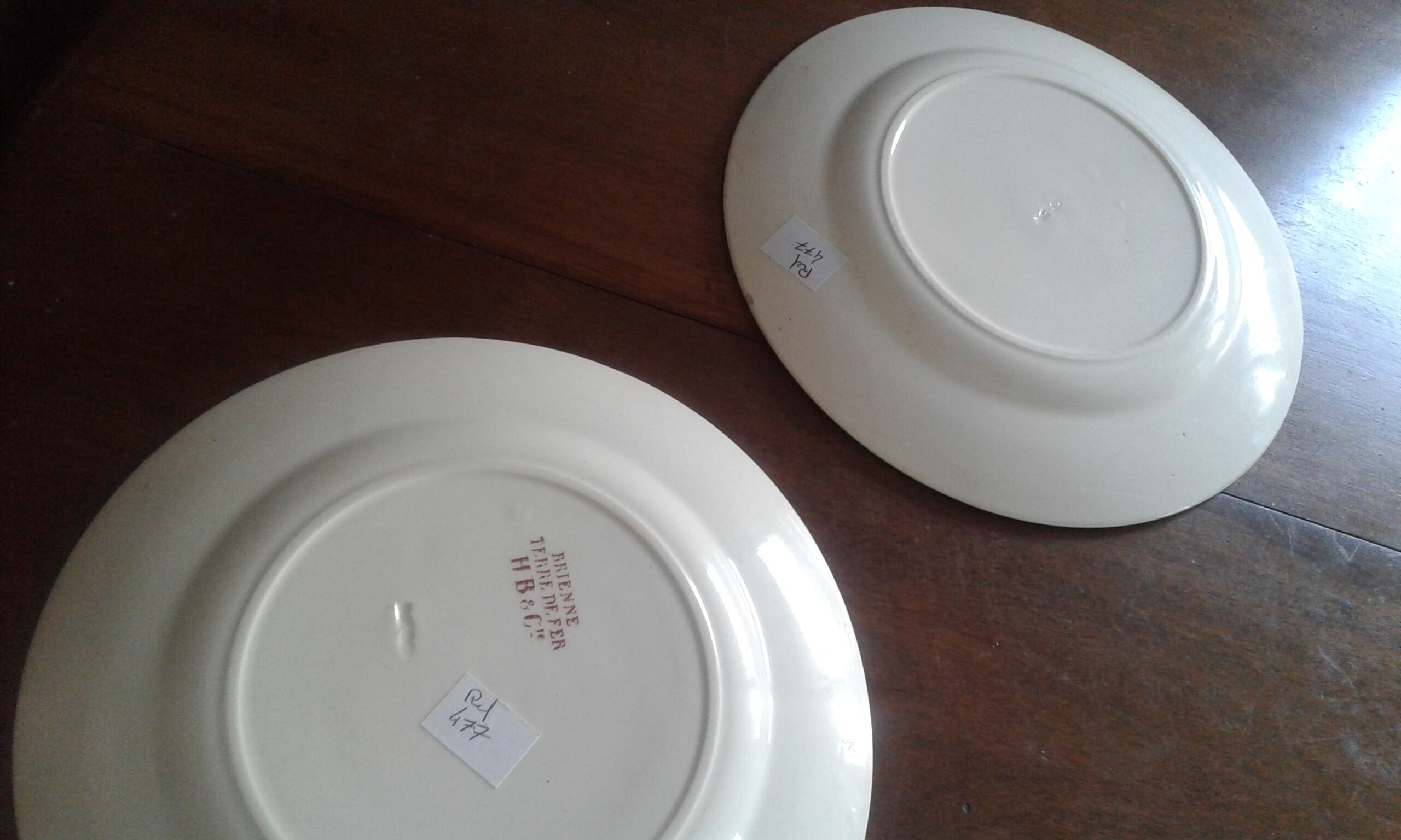 2 plates iron earth model Brienne. HB>