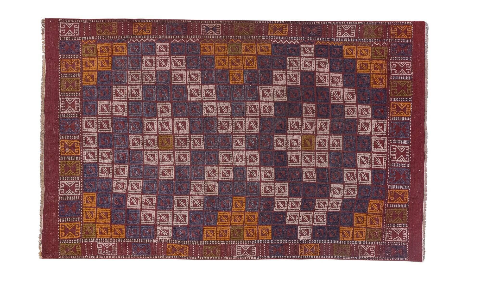 Vintage Turkish kilim handwoven 136x204 cm