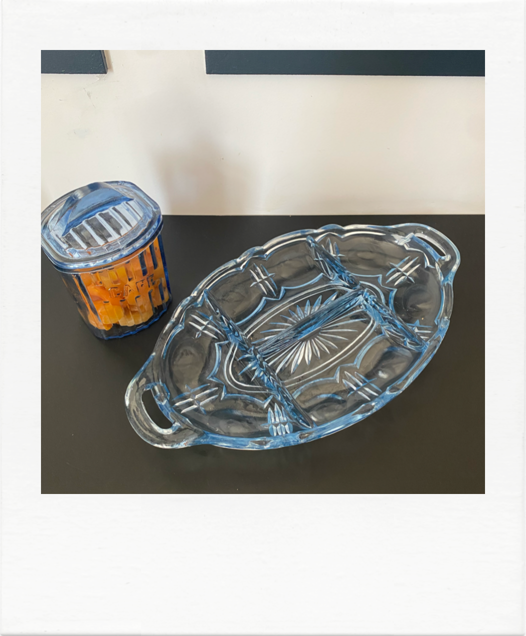 Dish servant aperitif blue glass art deco