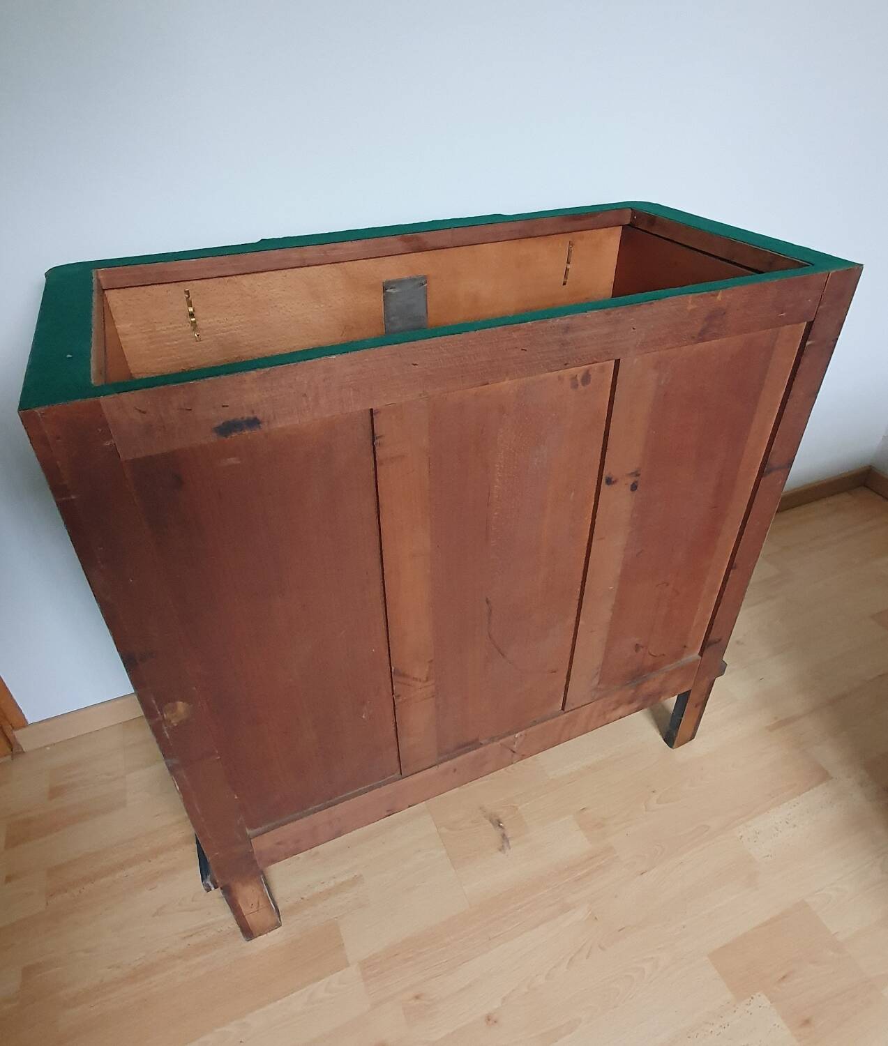 Chest of drawers with marble top