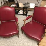 Paire de fauteuils cuir style Louis XV