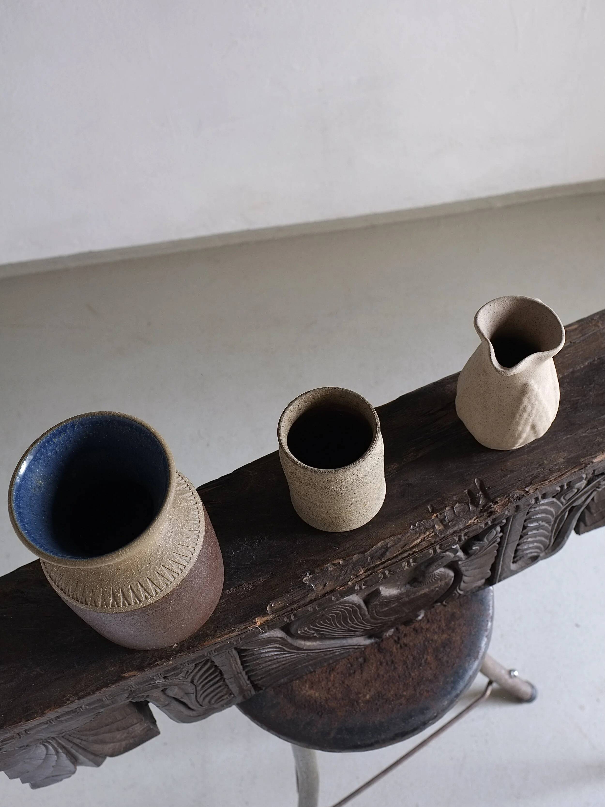 Ensemble de vases en grès beige Soholm | Danemark | Années 1960