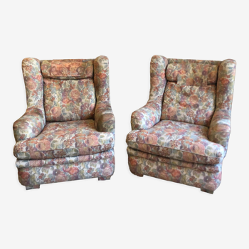 Pair of armchairs in fabric